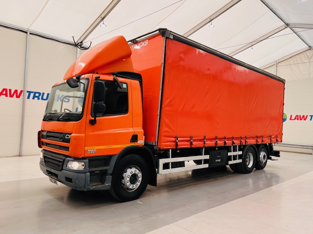 DAF CF75 310 6×2 Rear Lift Day Cab Curtainsider