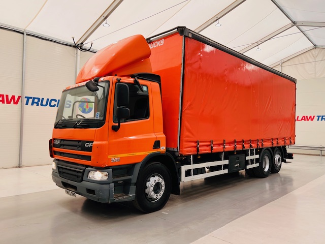 DAF CF75 310 6×2 Rear Lift Day Cab Curtainsider