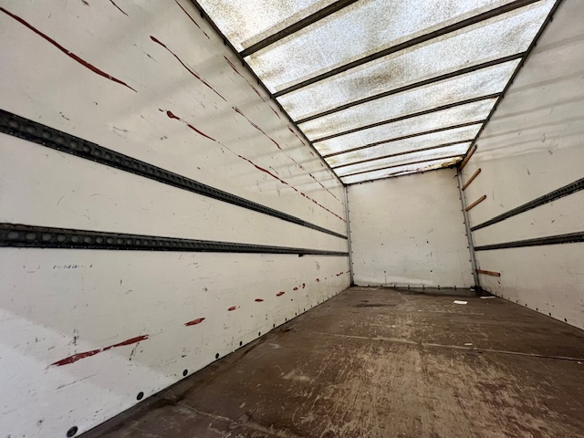 Renault Midlum 190 Sleeper Cab Box Van