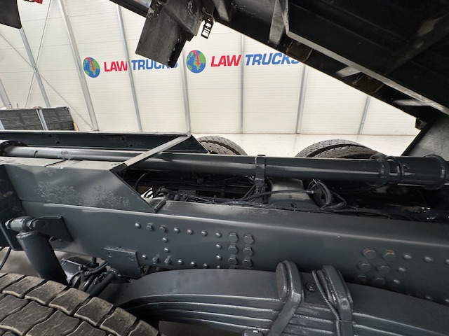 Scania P400 8×4 Day Cab Bulk Tipper Manual
