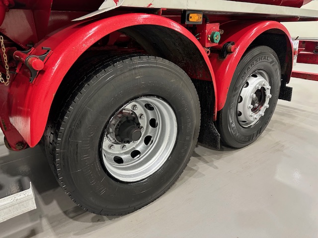 Scania  P94 300 6×2 Rear Lift 19000 Litre Fuel Tanker