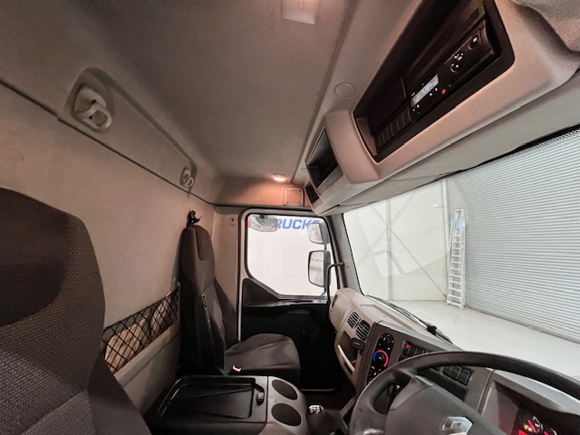 Renault Midlum 190 Day Cab Box Van