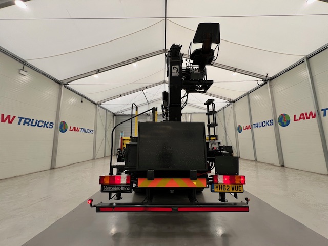 Mercedes Axor 2529 Rear Lift Brick Grab Manual