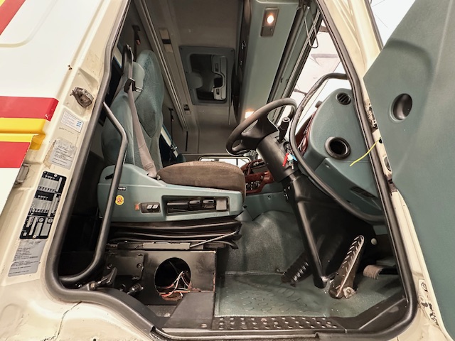 DAF XF95 430 4×2 Tractor Unit Manual