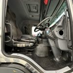Scania P94 230 Sleeper Cab Curtainsider - thumbnail