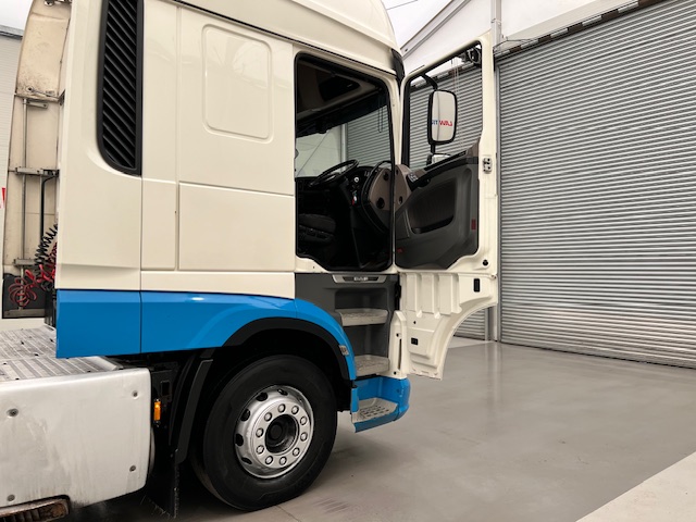 DAF XF 480 6×2 Midlift Tractor Unit