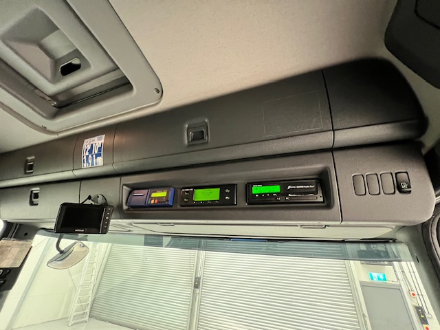 Scania P250 4×2 Sleeper Cab Fridge Box