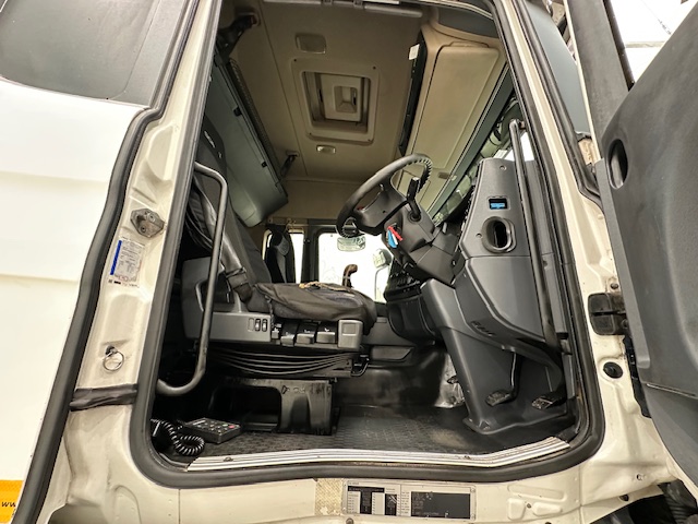 Scania R480 6×2 Midlift Tractor Unit Manual