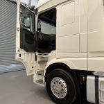 DAF XF 530 6×2 Midlift Tractor Unit - thumbnail