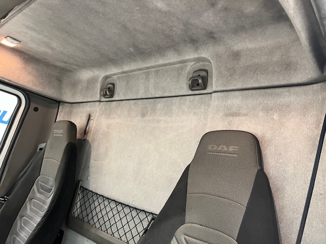 DAF LF55 220 Day Cab Fridge Box