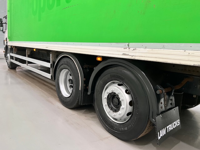 Scania P280 6×2 Rear Lift Day Cab Fridge Box