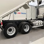 Volvo FM 410 8×4 Sleeper Cab Tar Spec Tipper - thumbnail