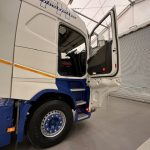 Volvo FH 500 Euro 5 6×2 Tractor Unit Safari Edition - thumbnail