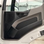 Mercedes Antos 2532 6×2 Rear Lift Day Cab Fridge Box - thumbnail