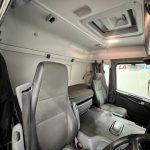 Scania P250 4×2 Sleeper Cab Fridge Box - thumbnail