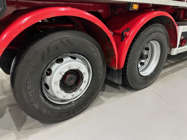 Scania  P94 300 6×2 Rear Lift 19000 Litre Fuel Tanker