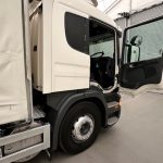 Scania P230 4×2 Sleeper Cab Curtainsider Manual - thumbnail