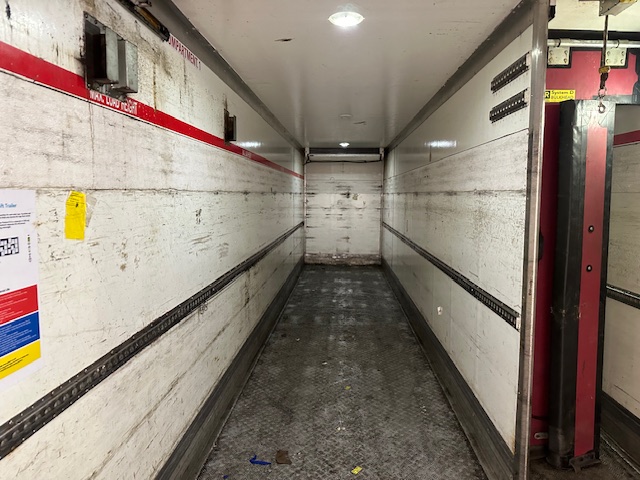 Scania P280 6×2 Rear Lift Day Cab Fridge Box Manual