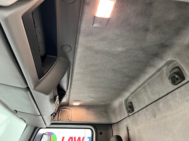 DAF LF55 220 Day Cab Fridge Box