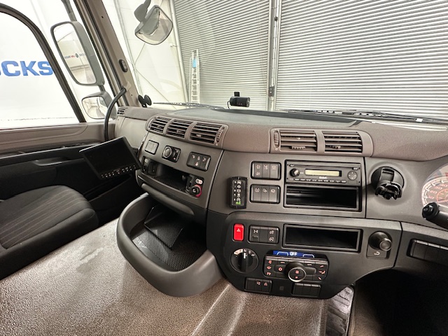 DAF CF 340 6×2 Sleeper Cab Rear Lift Dropside