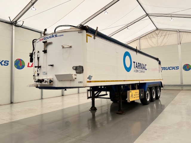 Titan Thinwall V Walking Floor Aggregate Trailer