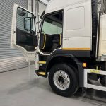 Volvo FM 450 Dropside Brick Grab Drawbar - thumbnail