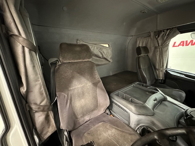 Scania P94 230 Sleeper Cab Curtainsider