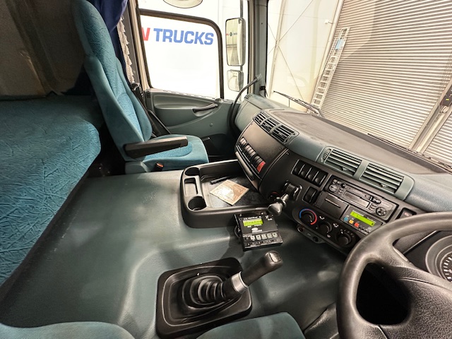DAF CF65 220 Sleeper Cab Fridge Box
