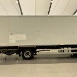 Mercedes Axor 1824 Day Cab Box Van - thumbnail