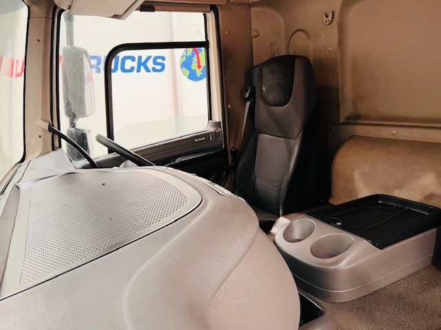 DAF CF 250 4×2 Day Cab Fridge Box