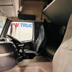 Volvo FM9 260 10 Tyre Sleeper Cab Curtainsider - thumbnail