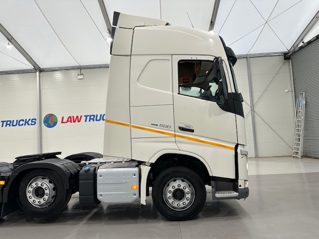 Volvo FH 500 6×2 Midlift Tractor Unit