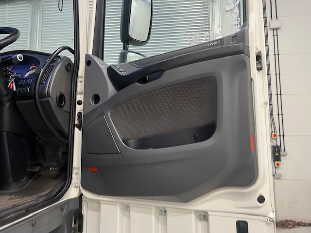DAF XF 510 6×2 Midlift Tractor Unit