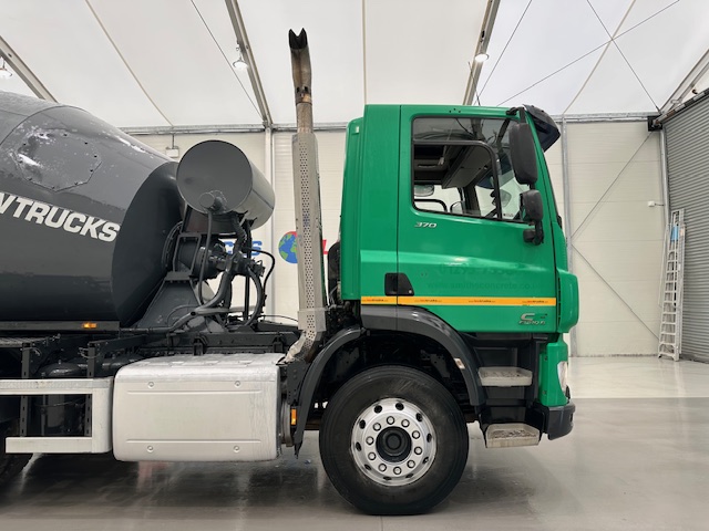 DAF CF 370 6×4 Day Cab Concrete Mixer