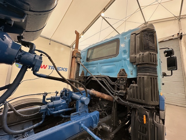 Hino 700 4123 8×4 Cement Mixer