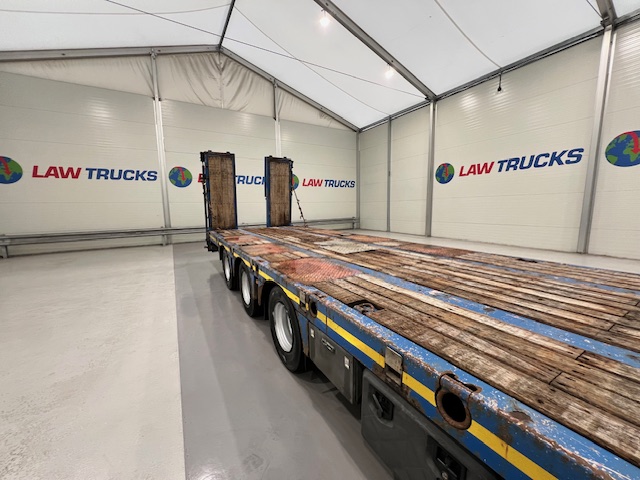 Kassbohrer Tri Axle Machinery Carrier Lowloader