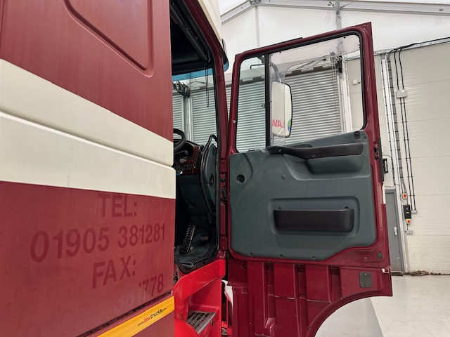 DAF XF95 480 6×2 Midlift Tractor Unit Manual