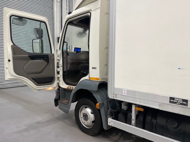 DAF LF45 160 4×2 Day Cab Box Van