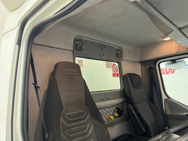 DAF LF45 160 4×2 Day Cab Box Van