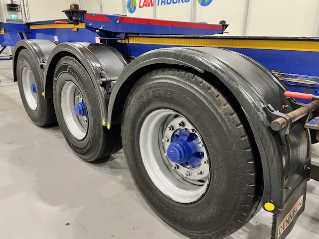 Dennison Tri Axle Sliding Skeletal Trailer BPW