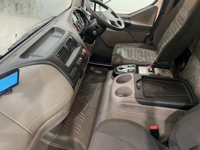 DAF LF45 160 4×2 Day Cab Box Van
