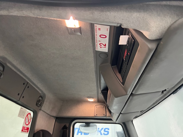 DAF LF45 160 4×2 Day Cab Box Van