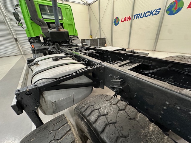 DAF CF 370 8×4 Day Cab Tipper Manual