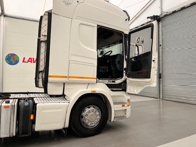 Scania R420 6×2 Midlift Topline Tractor Unit