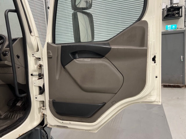 DAF LF45 160 4×2 Day Cab Box Van