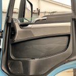 MAN TGS 26.320 6×2 Sleeper Cab Insulated Box Van - thumbnail