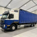 Volvo FM 300 6×2 Sleeper Cab Curtainsider - thumbnail