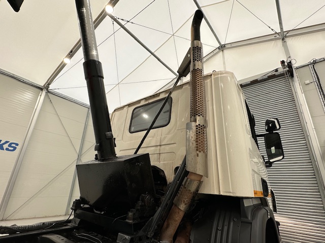 Scania P360 8×4 Rest Cab Steel Tipper