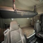 Scania R410 4×2 Sleeper Cab Tractor Unit - thumbnail