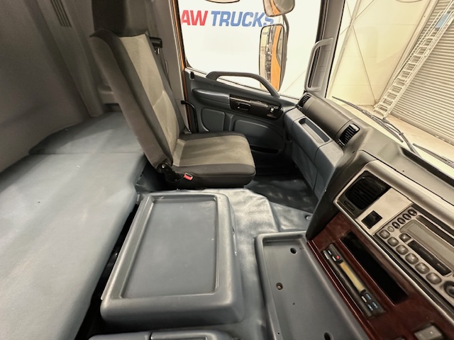 Hino 700 3241 8×4 Cement Mixer